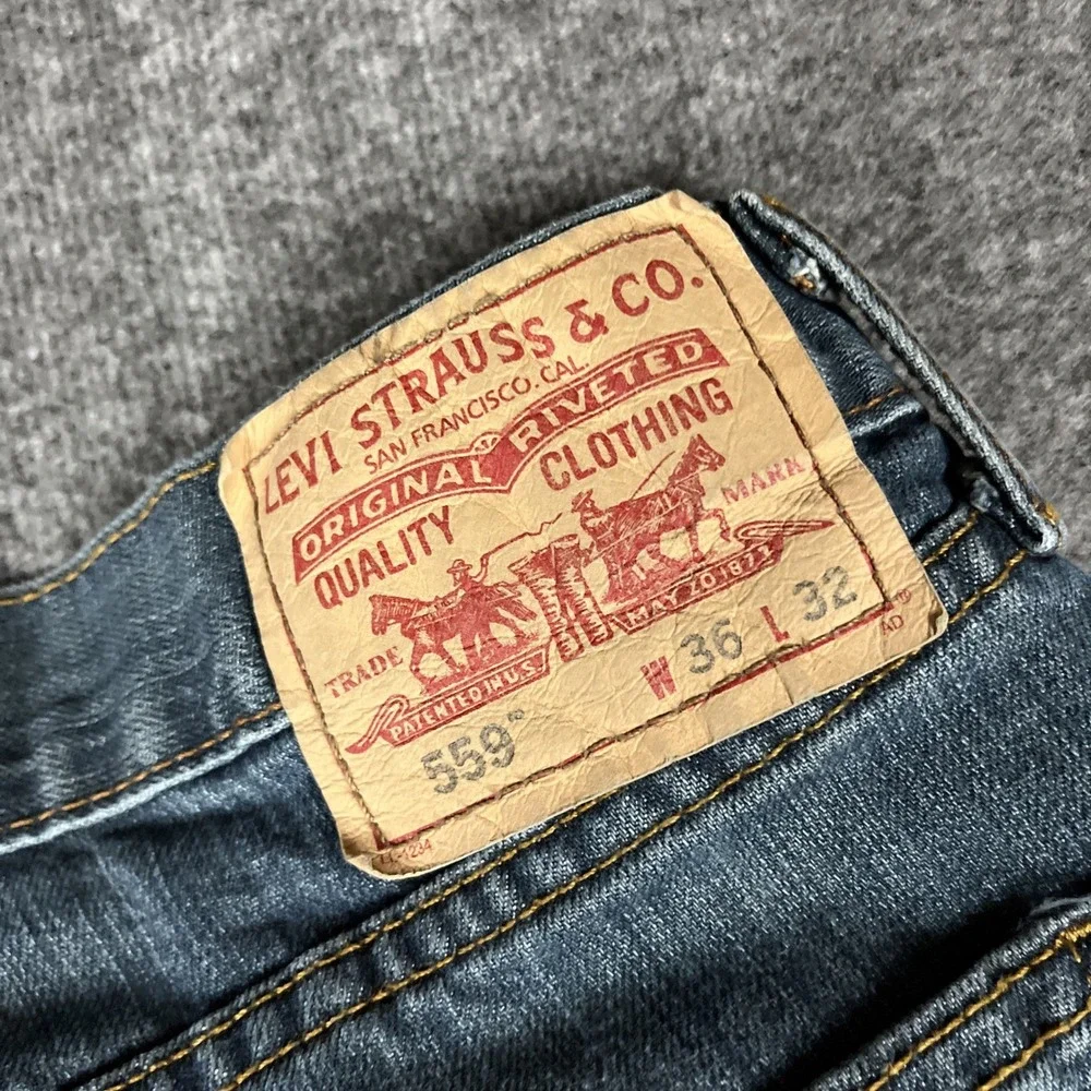 Vintage Levis‎ 559 Jeans Mens Tag 36x32 Blue Relaxed Denim Work Y2K W34 L31.5